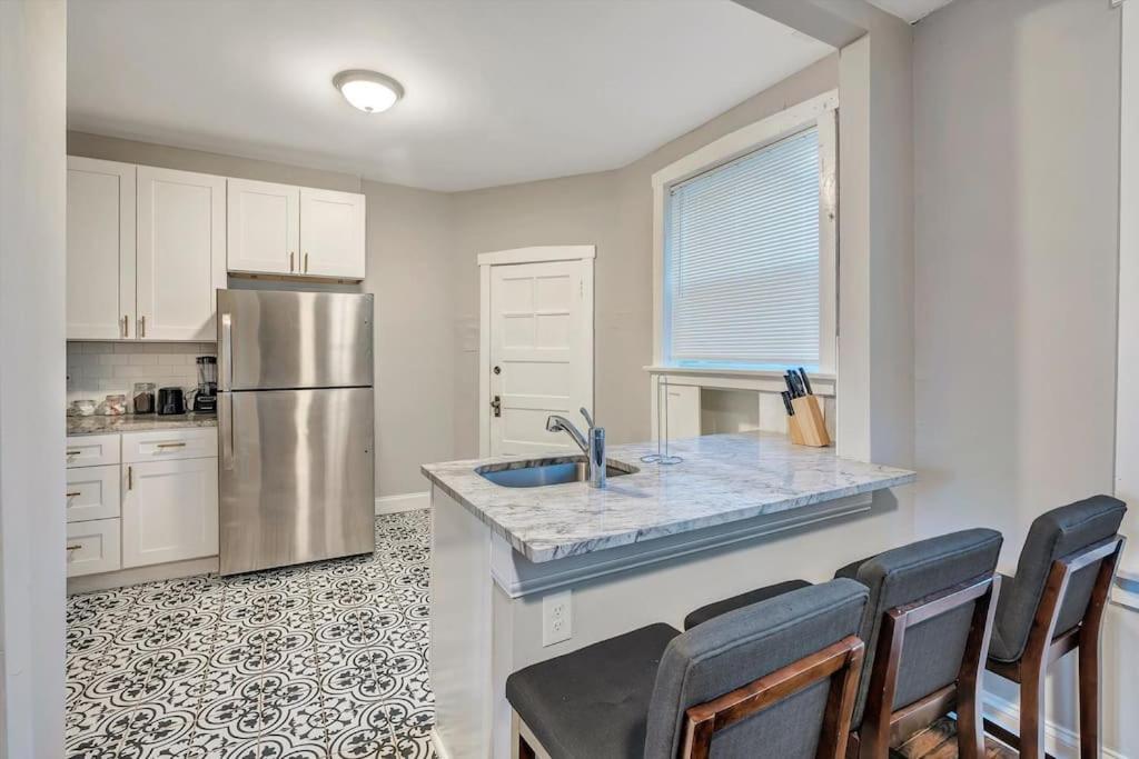 Beautiful Tower Grove Unit Recently Renovated 2S Villa Richmond Heights Buitenkant foto